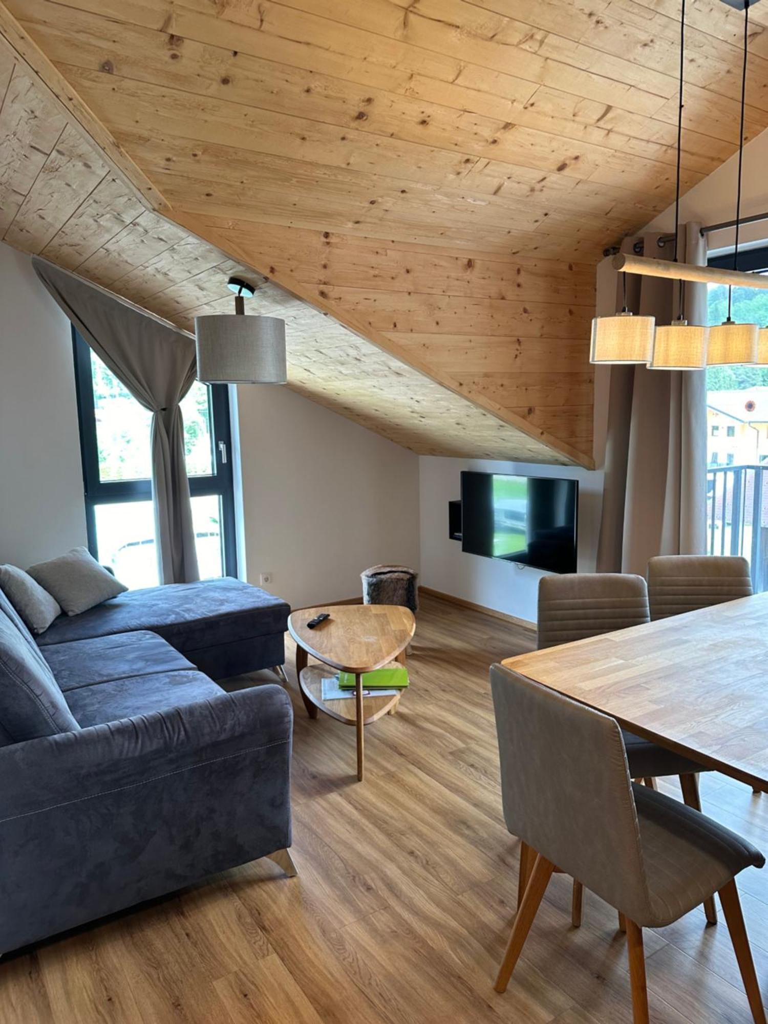 Appartements By Chalet Reiteralm - Sommercard Included Schladming Bagian luar foto