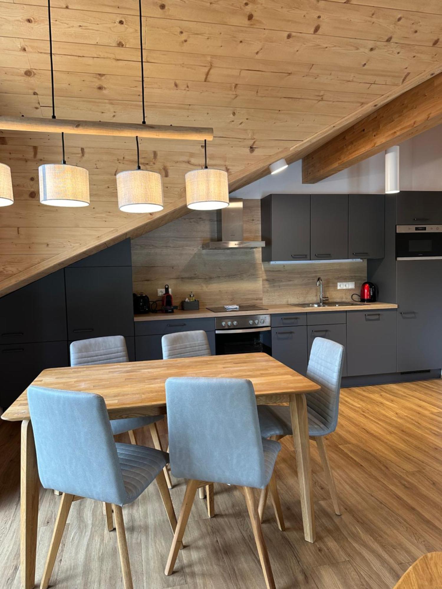 Appartements By Chalet Reiteralm -Sommercard Schladming Bagian luar foto