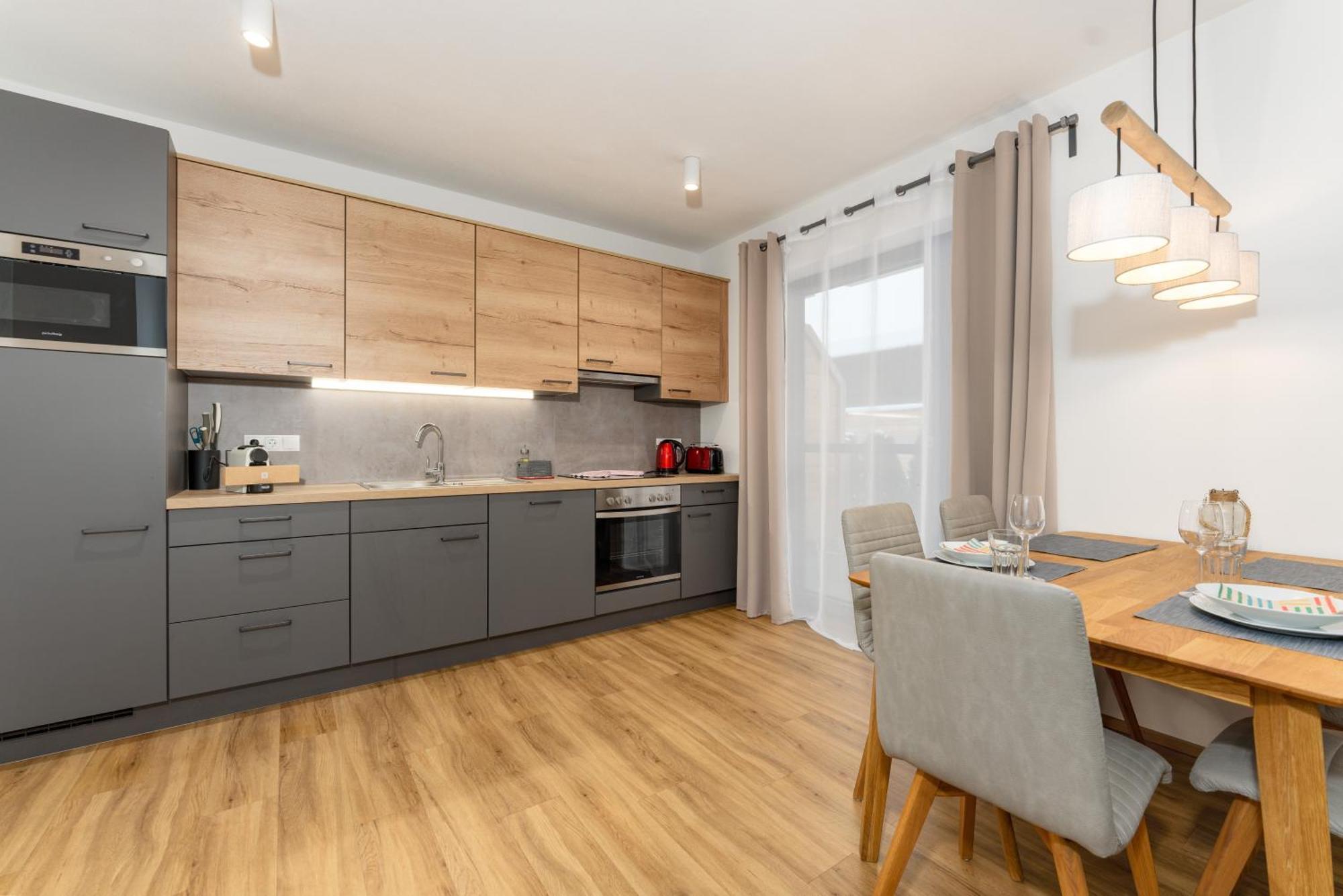 Appartements By Chalet Reiteralm -Sommercard Schladming Bagian luar foto