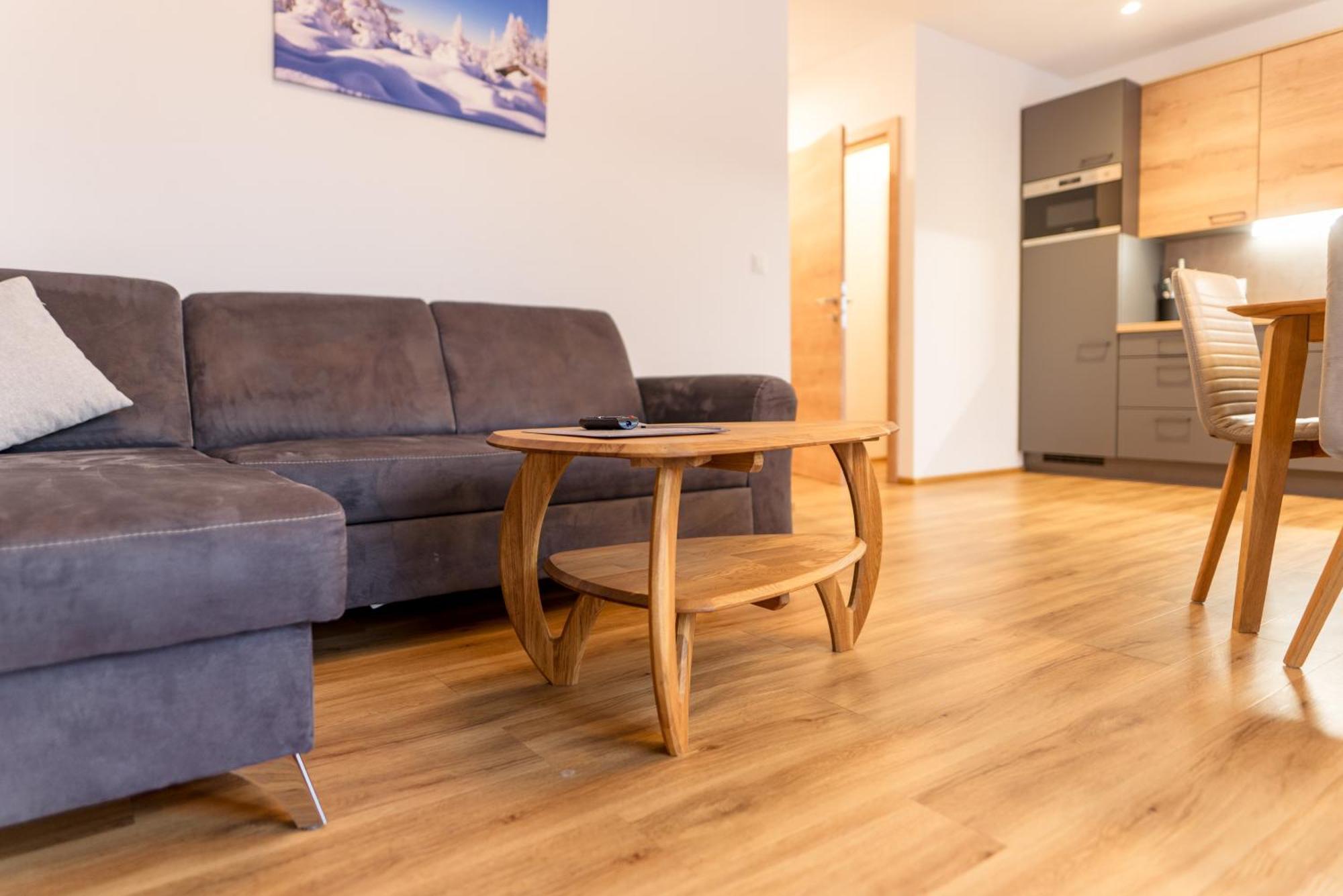 Appartements By Chalet Reiteralm -Sommercard Schladming Bagian luar foto